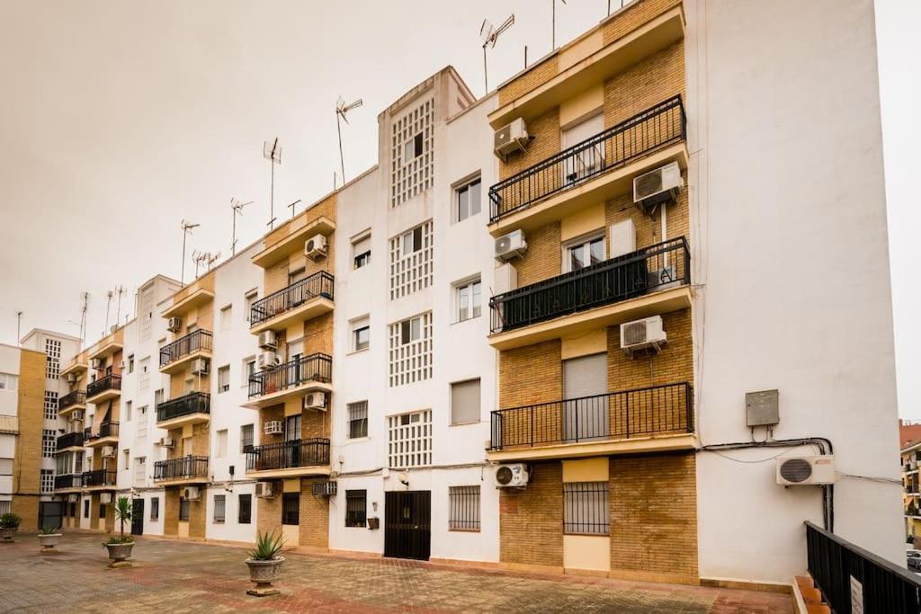 Apto Centrico, 2 Aparcamientos Privados, Bicis Seville Exterior photo